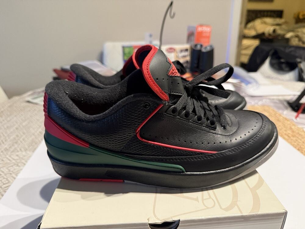 Jordan Air Jordan 2 Retro Low Christmas Black/Fire Red Leather DV9956-006